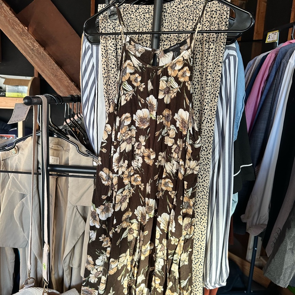 Forever 21 Brown Floral Maxi Dress
